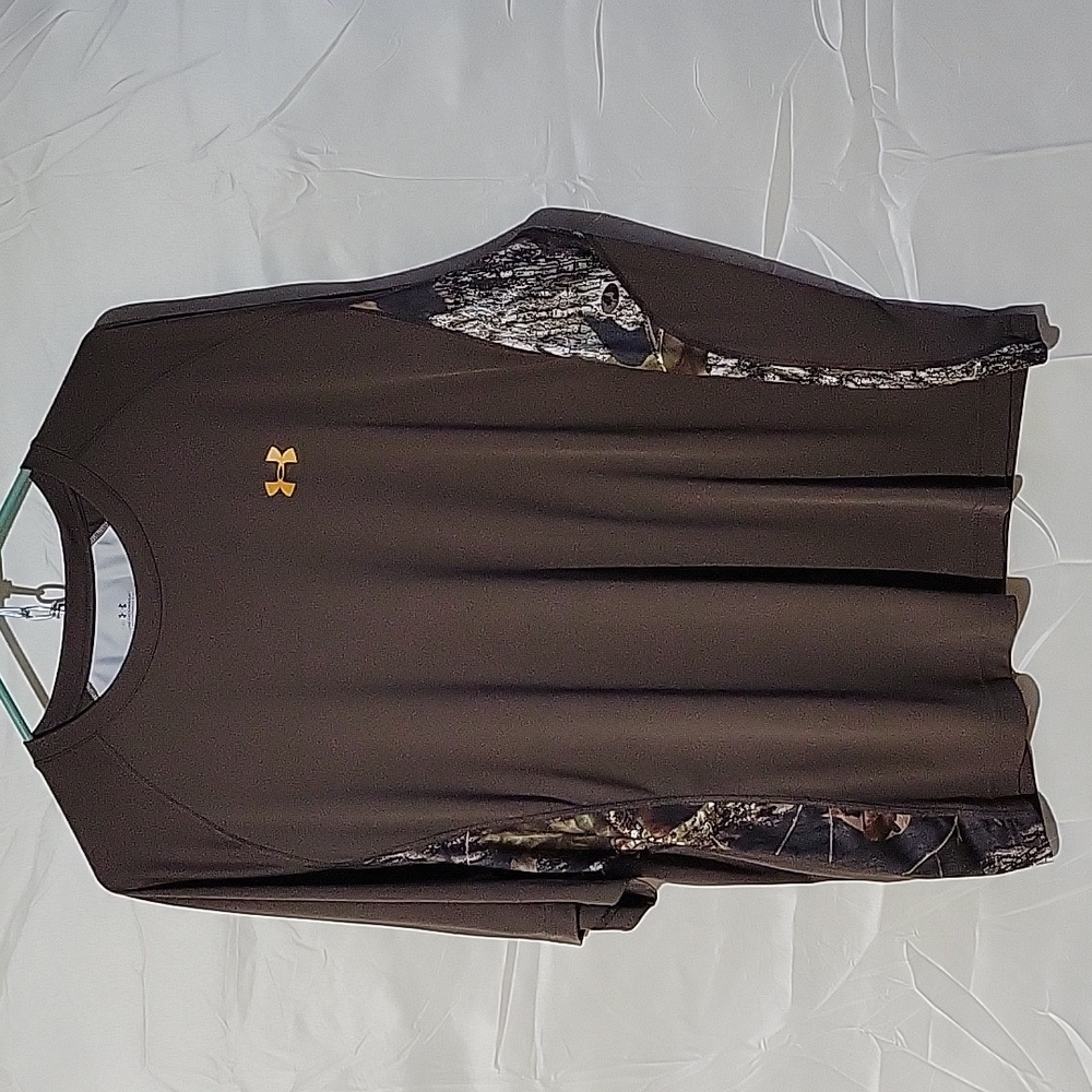 Men's two x l under armor t shirt